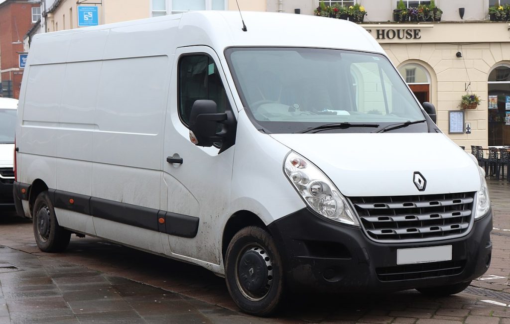 renault master.