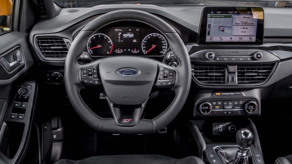 Ford Focus интерьер