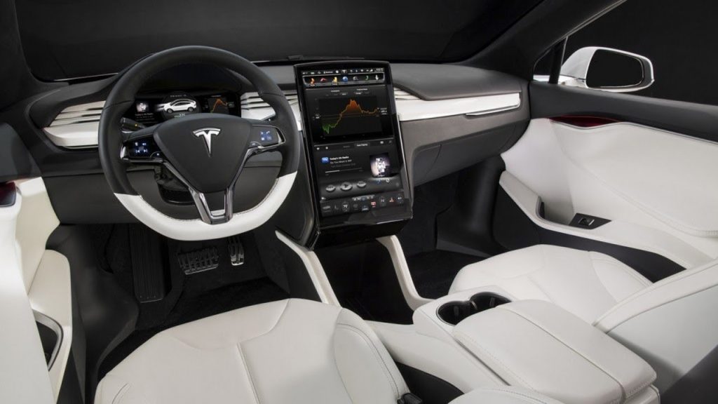 Tesla Model X салон